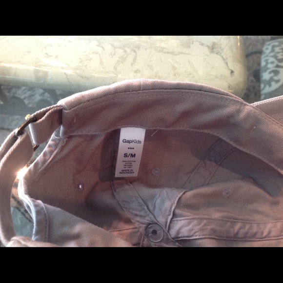 Kids Gap Hat! - Picture 2 of 2
